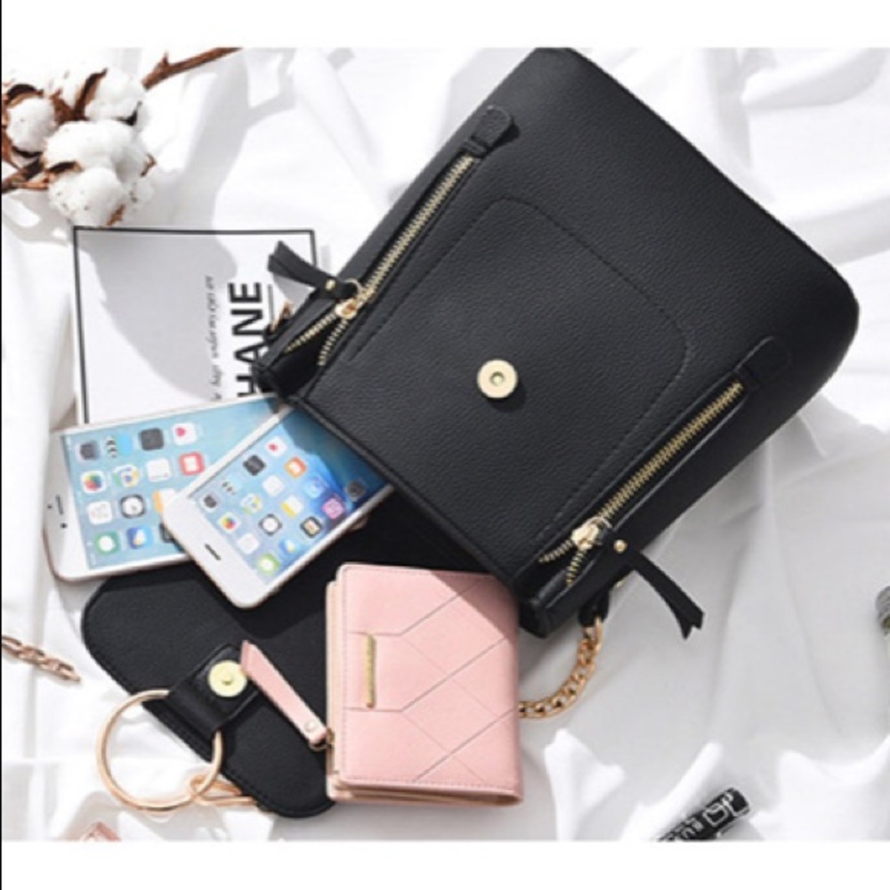 🆕 VERONA Vol. 2 O Ring Chain Backpack - Picture 3 of 5
